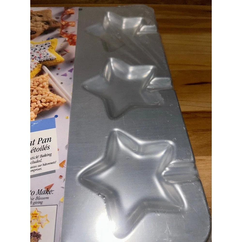 1998 Wilton Cookie Stick Star Pan, SEALED‎